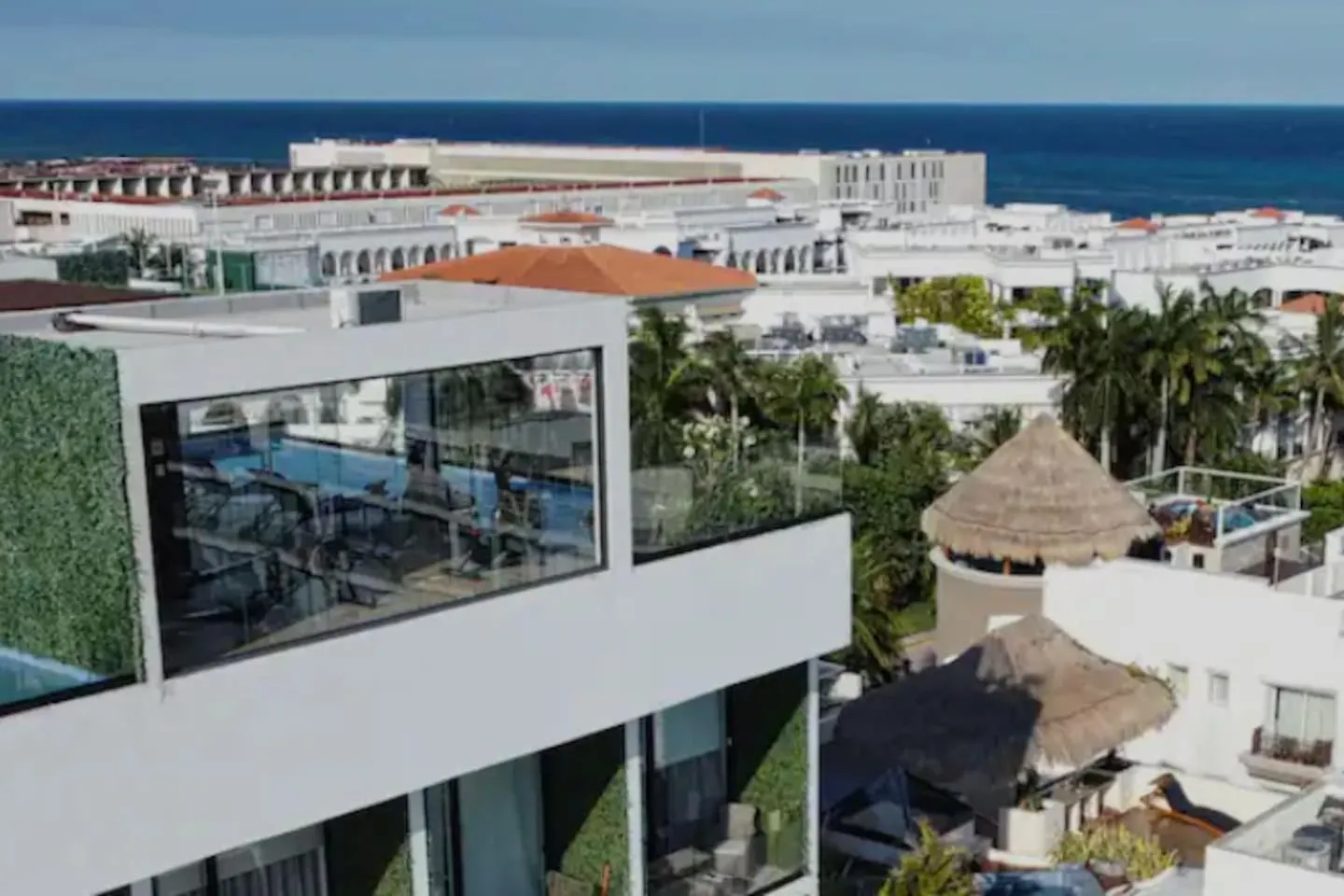 Apts 200M From Beach Sleeps 10 Playa del Carmen